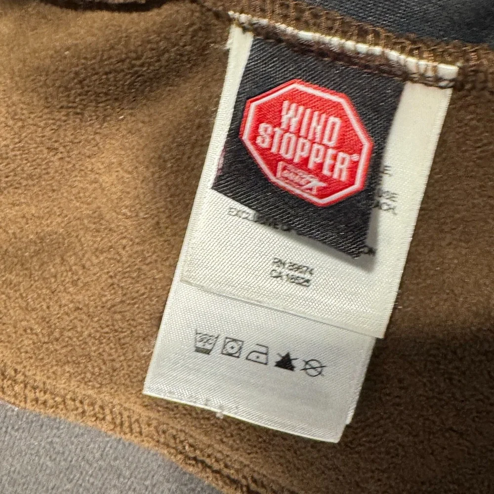 Mountain Hardwear no rips